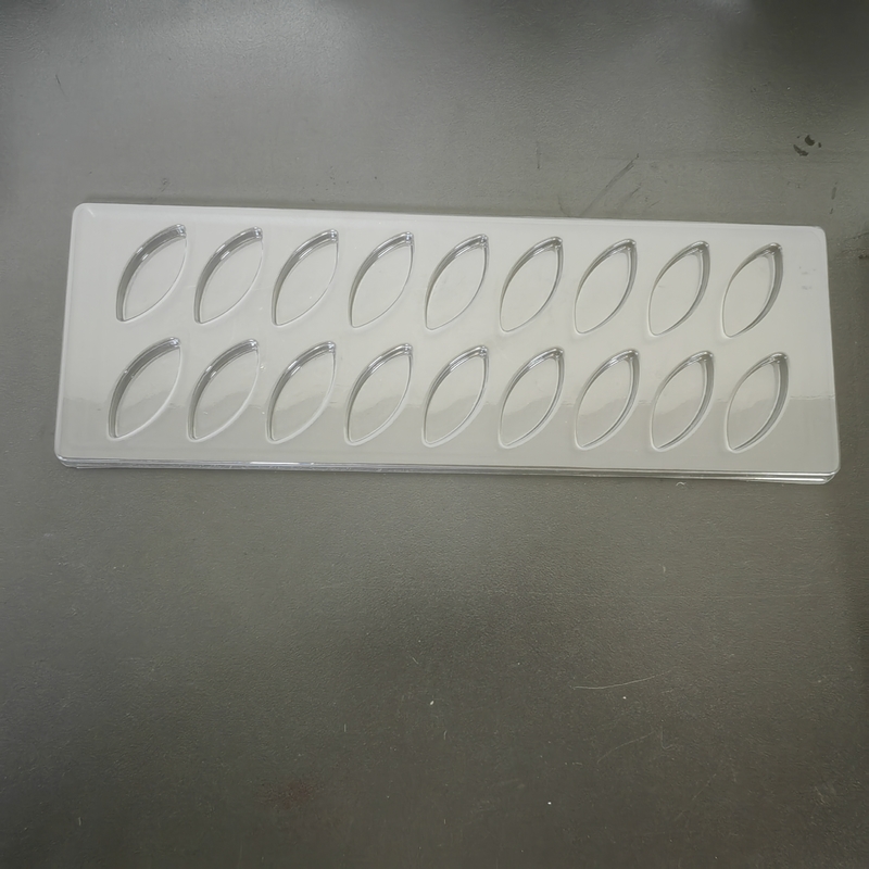 Customized rectangle disposable plastic transparent PET 18 cavity chocolate vacuum formed inner tray