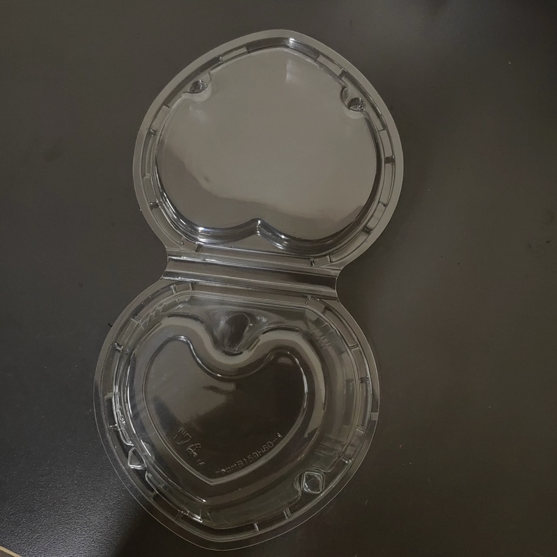 Oem heart shaped transparent PET hinged clamshell cherry tomato berry perforated plastic packaging